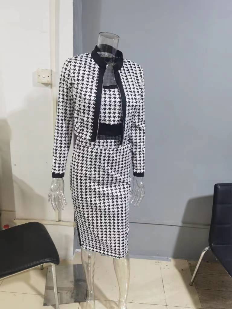 Fashion Style Woman Printed Long Sleeve Coat Vest Plus - Lifestil. www.Lifestil.net